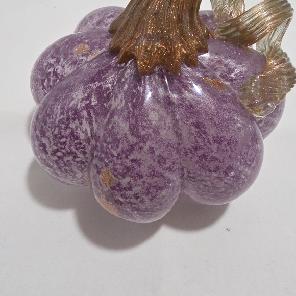 Hand Blown Glass Pumpkin Purple W/ Gold Flecks White Base (J) - Picture 7 of 9